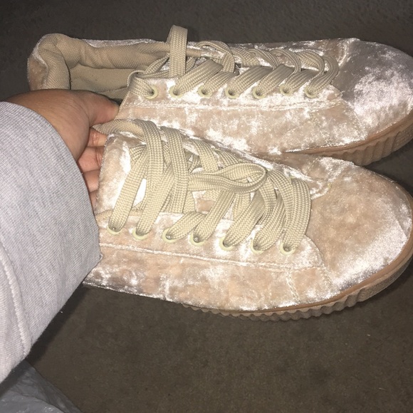 Platform Rose Gold Suede Shoes - Picture 3 of 4